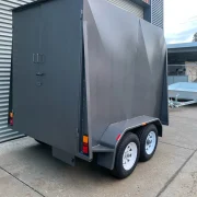 8×5 Enclosed Trailer – 1990kg ATM, 6ft High Interior, Rear Barn Doors