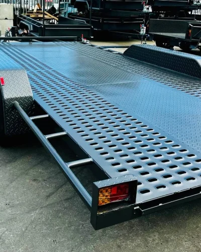 16ft x 6ft6in Beavertail Car Trailer – 3200kg ATM, Perforated Sheet Floor, Slide In Ramps